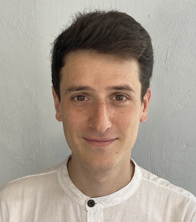 lucas_millan.jpg (grande - 640 x 480 free)