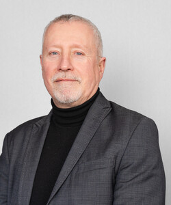 dsc04174.jpg (petite - 300 x 200 free)